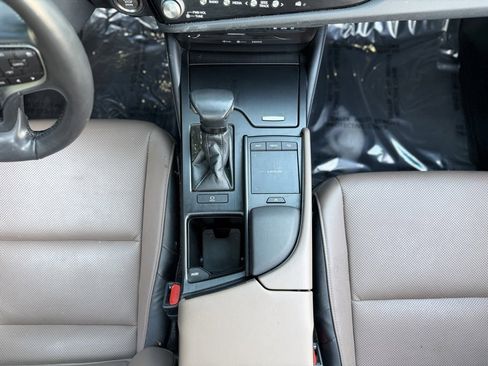 Used 2022 Lexus ES 350 w/ Premium Package image 49