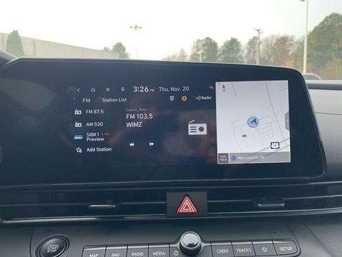 New 2025 Hyundai Elantra SEL image 23