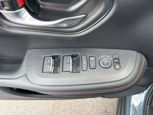 Certified 2026 Honda HR-V Sport image 15