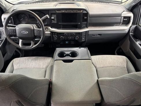 Certified 2024 Ford F250 XLT image 2