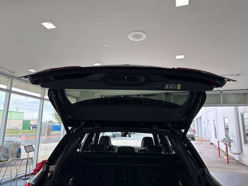 New 2026 BMW X5 xDrive40i w/ Climate Comfort Package image 10