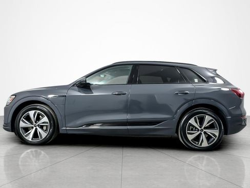 Used 2024 Audi Q8 e-tron Premium AWD/4WD image 2