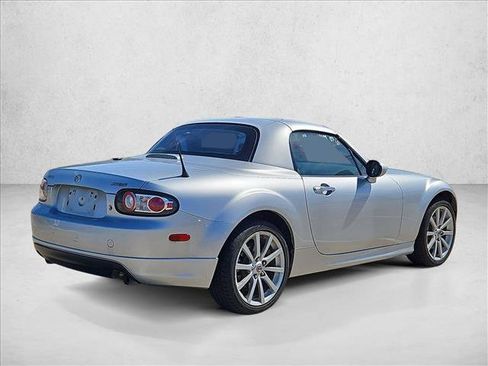 Used 2008 MAZDA MX-5 Miata Grand Touring w/ Premium Pkg image 5