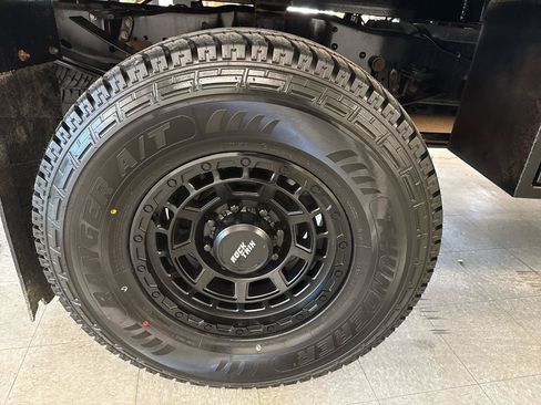 Used 2015 Ford F350 XLT w/ XLT Value Package AWD/4WD image 54