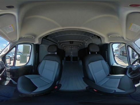 Used 2026 RAM ProMaster 2500 w/ Convenience Group FWD image 40