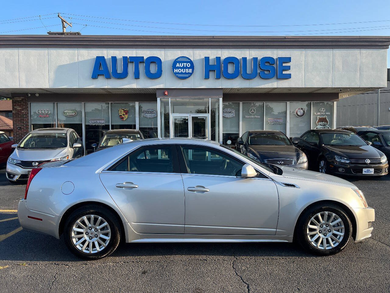 Used 2011 Cadillac CTS AWD Sedan image 8