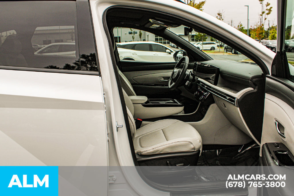 Used 2025 Hyundai Tucson Limited AWD/4WD image 20