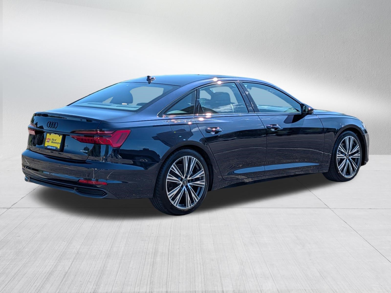 Used 2023 Audi A6 Premium Plus w/ Premium Plus Package AWD/4WD image 7