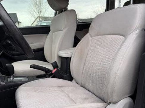 Used 2015 Subaru Forester 2.5i Premium w/ All-Weather Package image 13