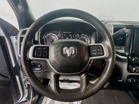 Used 2022 RAM 2500 Big Horn image 17