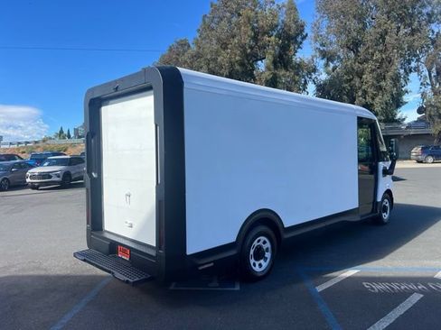 Used 2023 Chevrolet Brightdrop 600 w/ Active Safety Package 2 AWD/4WD image 3