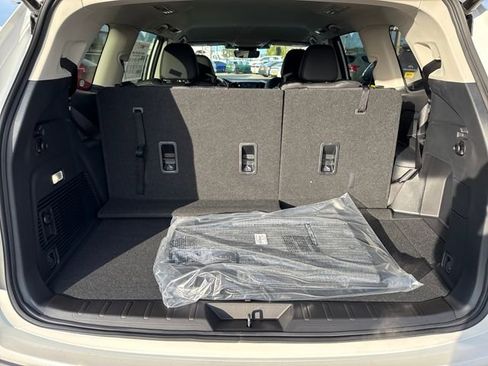 New 2026 Subaru Ascent Premium image 13