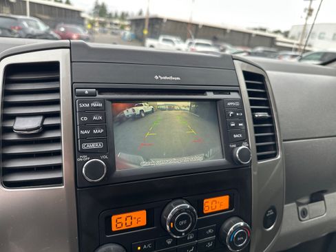 Used 2018 Nissan Frontier SV AWD/4WD image 30