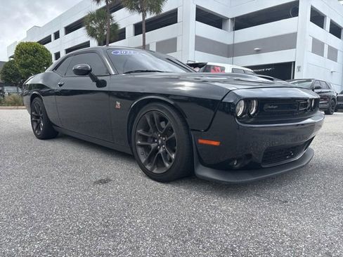 Used 2022 Dodge Challenger R/T Scat Pack w/ Plus Package image 1