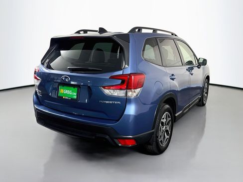 Used 2024 Subaru Forester Premium AWD/4WD image 10