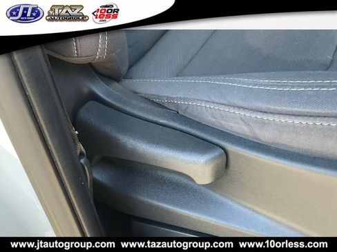 Used 2022 Nissan Frontier SV RWD image 15