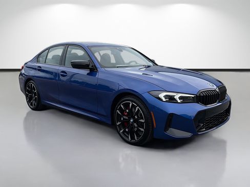 New 2026 BMW 330i Sedan w/ M Sport Package RWD image 1