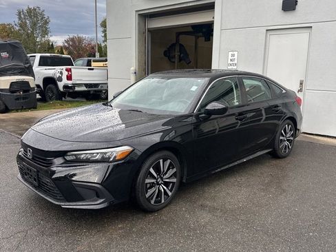 Certified 2023 Honda Civic EX image 33