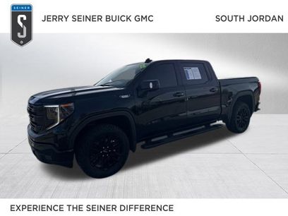 Used 2022 GMC Sierra 1500 Elevation w/ Elevation Premium Package