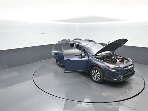 Used 2025 Subaru Outback w/ Popular Package #1A image 39