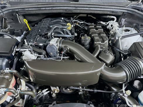 Used 2024 Dodge Durango GT image 34