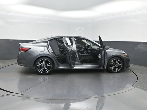 Used 2023 Nissan Sentra SR FWD image 37