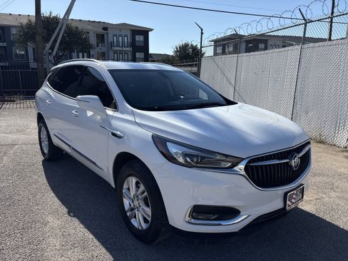 Used 2019 Buick Enclave Essence image 23