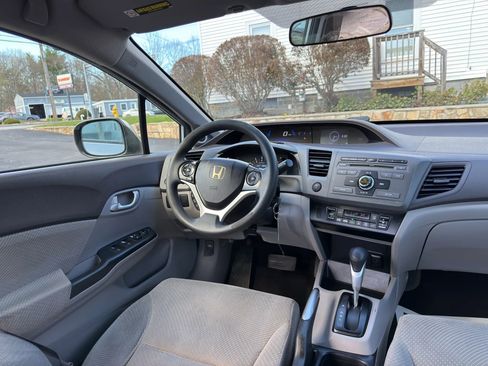 Used 2012 Honda Civic Hybrid Sedan image 30