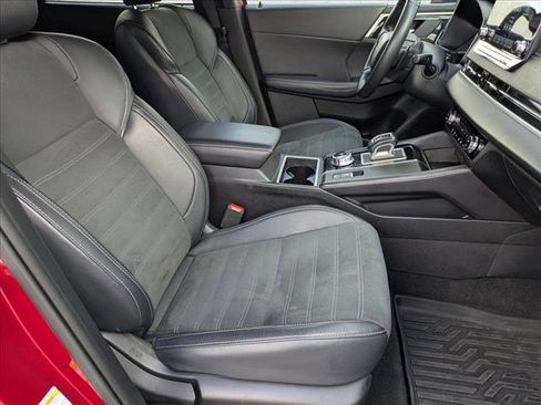 Used 2024 Mitsubishi Outlander SE image 24