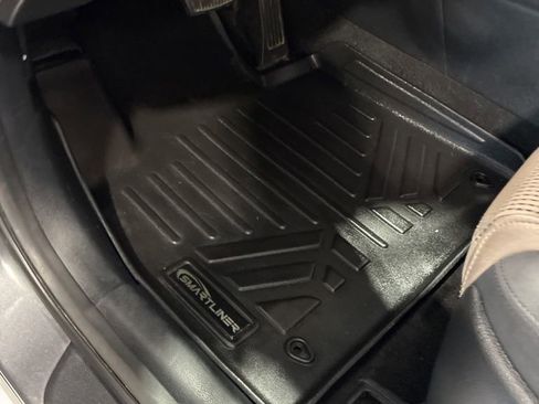 Used 2019 Hyundai Santa Fe SEL FWD image 26