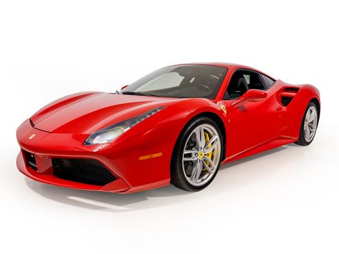 Certified 2019 Ferrari 488 GTB RWD image 2