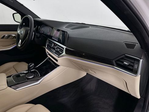 Used 2021 BMW 330i Sedan w/ Convenience Package image 30