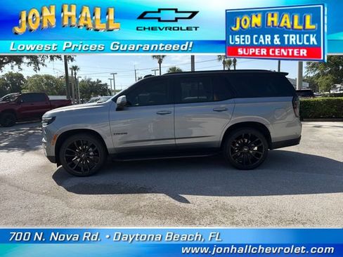 Used 2026 Chevrolet Tahoe RST w/ RST Capability Package AWD/4WD image 3