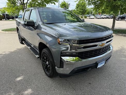 Used 2021 Chevrolet Silverado 1500 LT AWD/4WD image 7