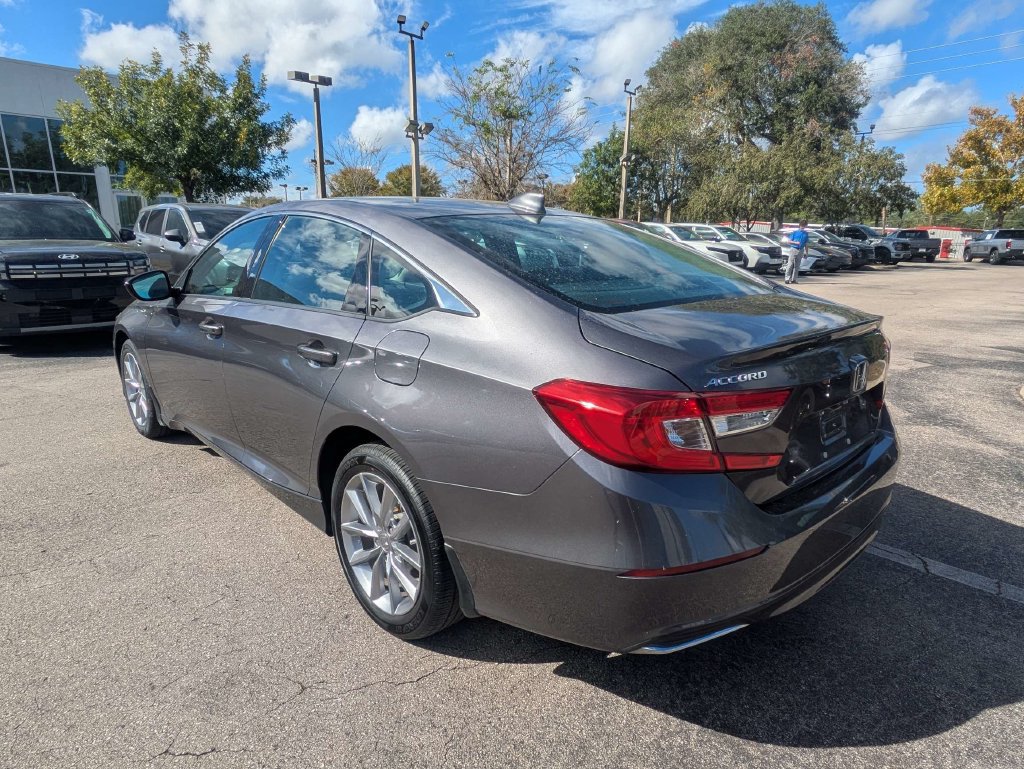 Certified 2022 Honda Accord LX image 6