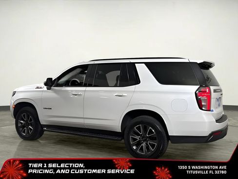 Used 2022 Chevrolet Tahoe Z71 w/ Luxury Package AWD/4WD image 4