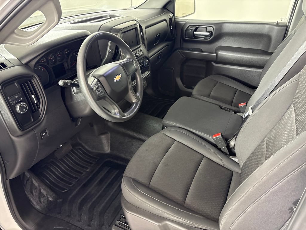 Used 2025 Chevrolet Silverado 1500 W/T RWD image 26