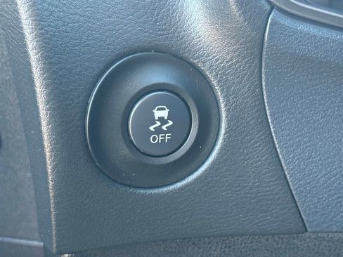 Used 2024 Nissan Z Sport w/ Floor Mat Package image 18