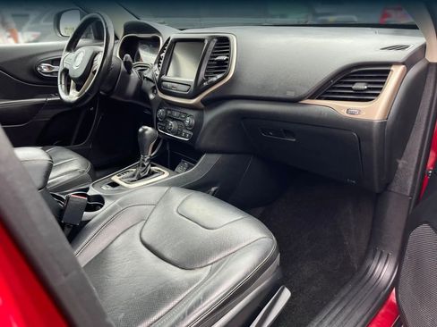 Used 2015 Jeep Cherokee Limited w/ Luxury Group image 11