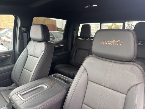 Used 2022 Chevrolet Silverado 1500 High Country image 8