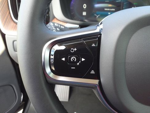 Certified 2024 Volvo XC60 T8 Plus w/ Climate Package image 15