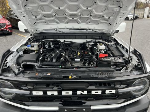 Used 2022 Ford Bronco Outer Banks image 25