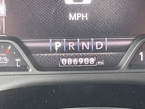 Used 2020 RAM 3500 Laramie image 15