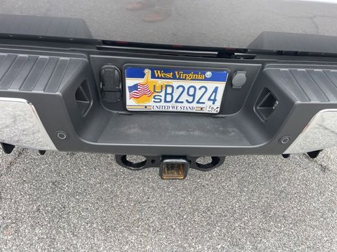 Used 2024 Ford F350 Lariat w/ Lariat Ultimate Package image 14