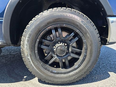 Used 2014 Ford F150 XLT w/ Equipment Group 302A Luxury AWD/4WD image 9