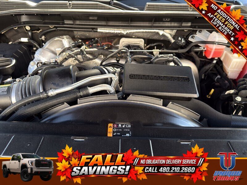 Used 2025 GMC Sierra 2500 SLT w/ SLT Premium Package AWD/4WD image 13