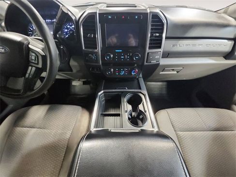 Used 2020 Ford F250 XLT w/ XLT Premium Package image 11