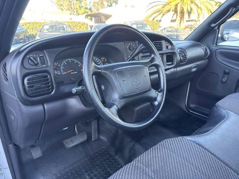 Used 2001 Dodge Ram 1500 Truck 2WD Regular Cab image 11