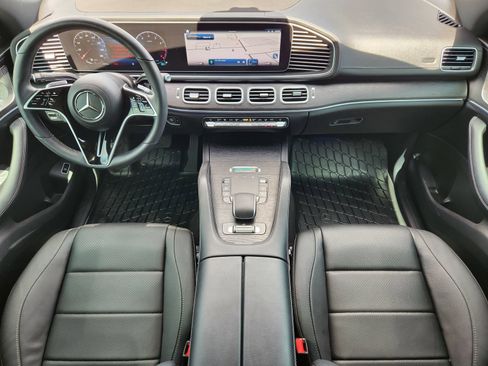 Used 2025 Mercedes-Benz GLE 450 4MATIC Coupe image 26
