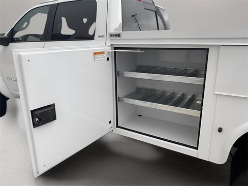 New 2024 RAM 4500 SLT w/ Quick Order Package 2YG SLT image 35